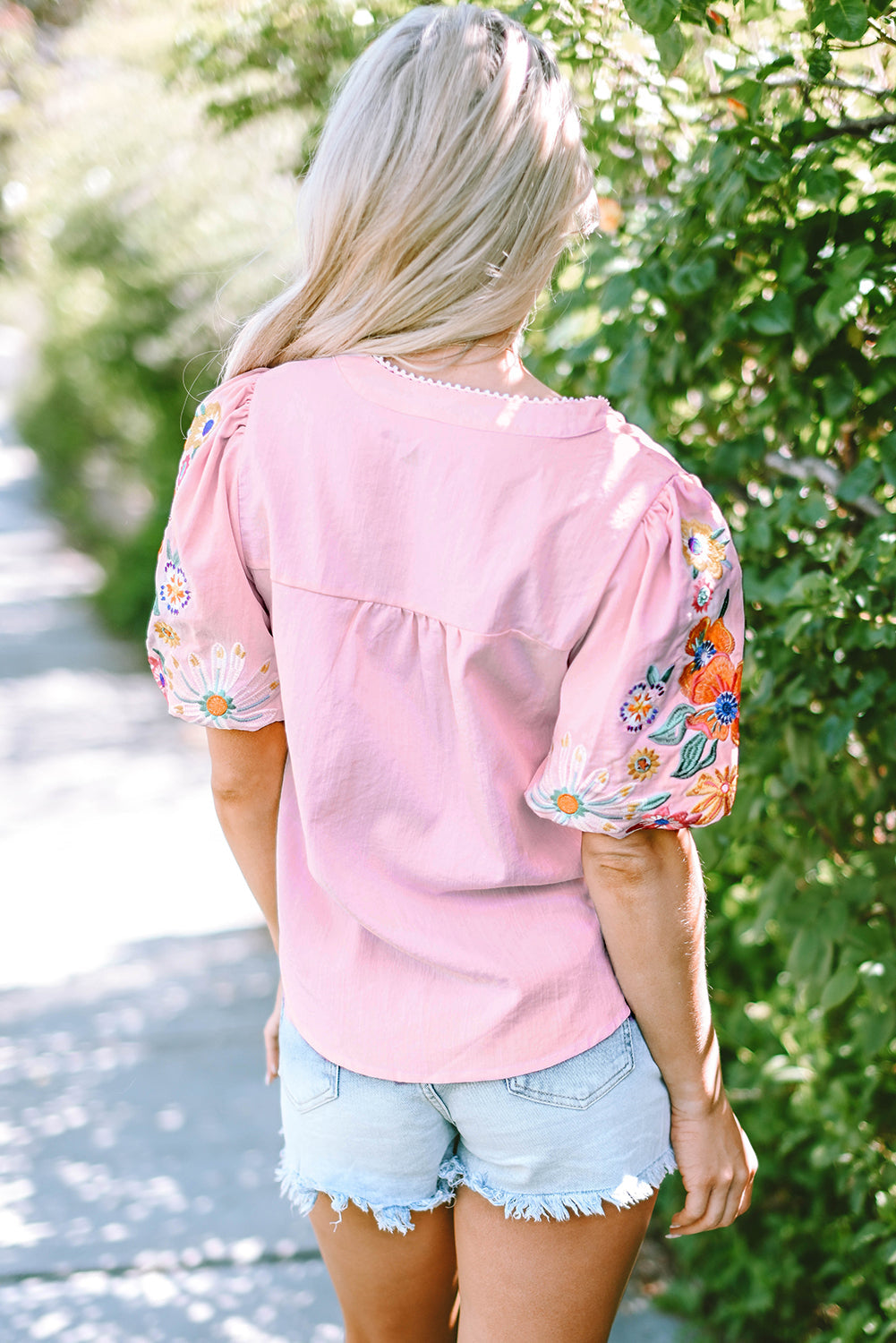 Floral Embroidered Puff Sleeve Blouse