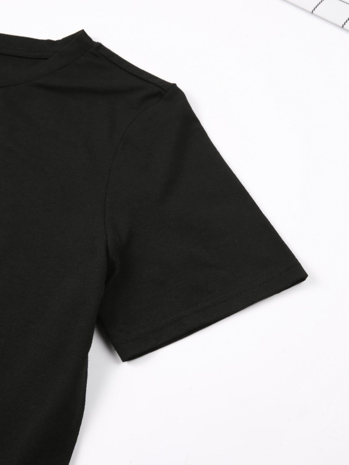 Everyday Chic Soft Geometric Print Tee