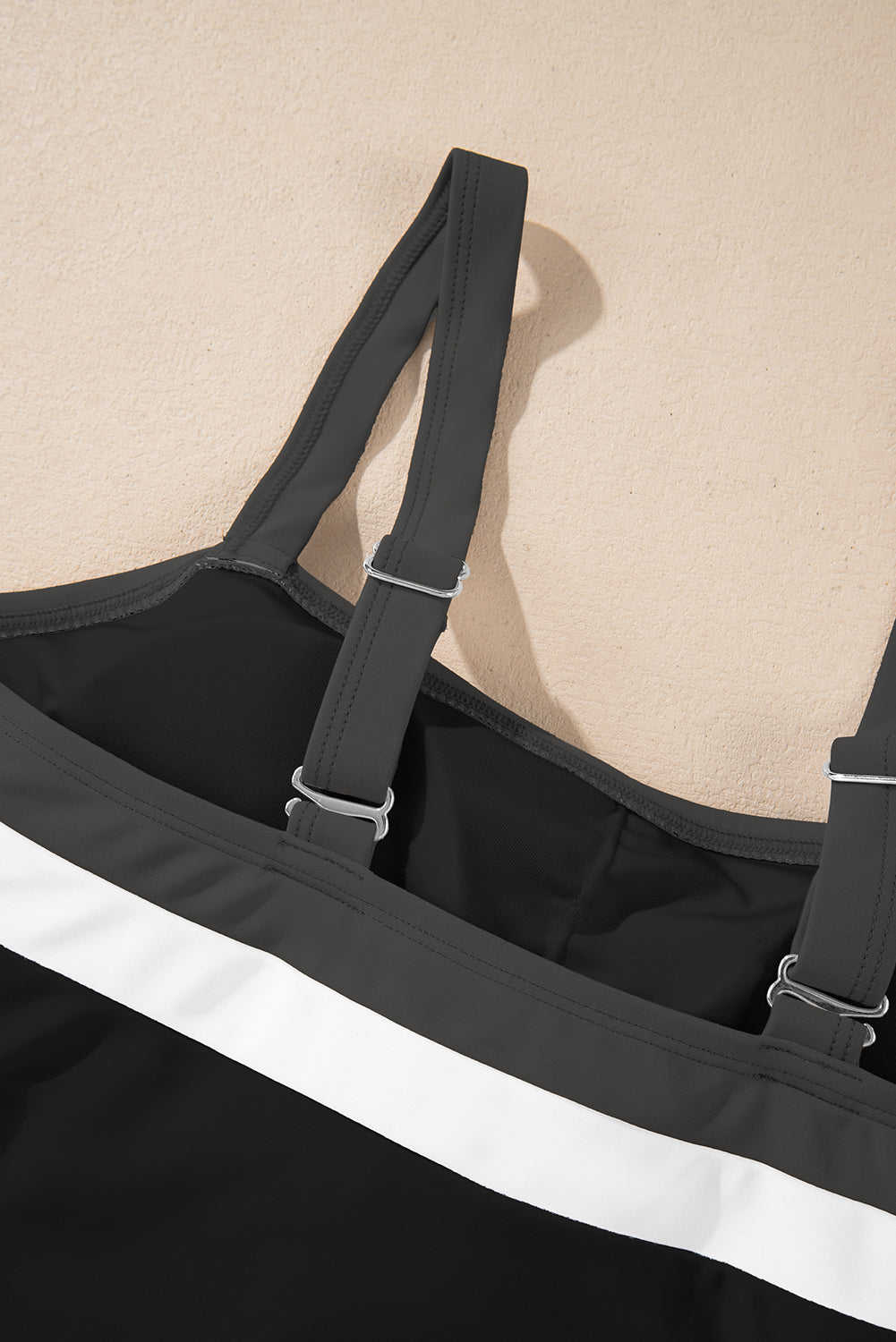 Colorblock Square Neckline One-Piece Swimsuit