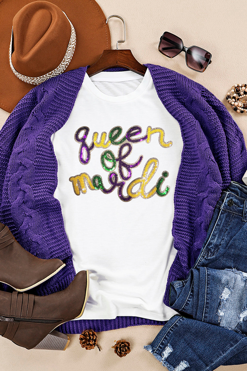White queen of Mardi Sequin Letter Graphic T Shirt