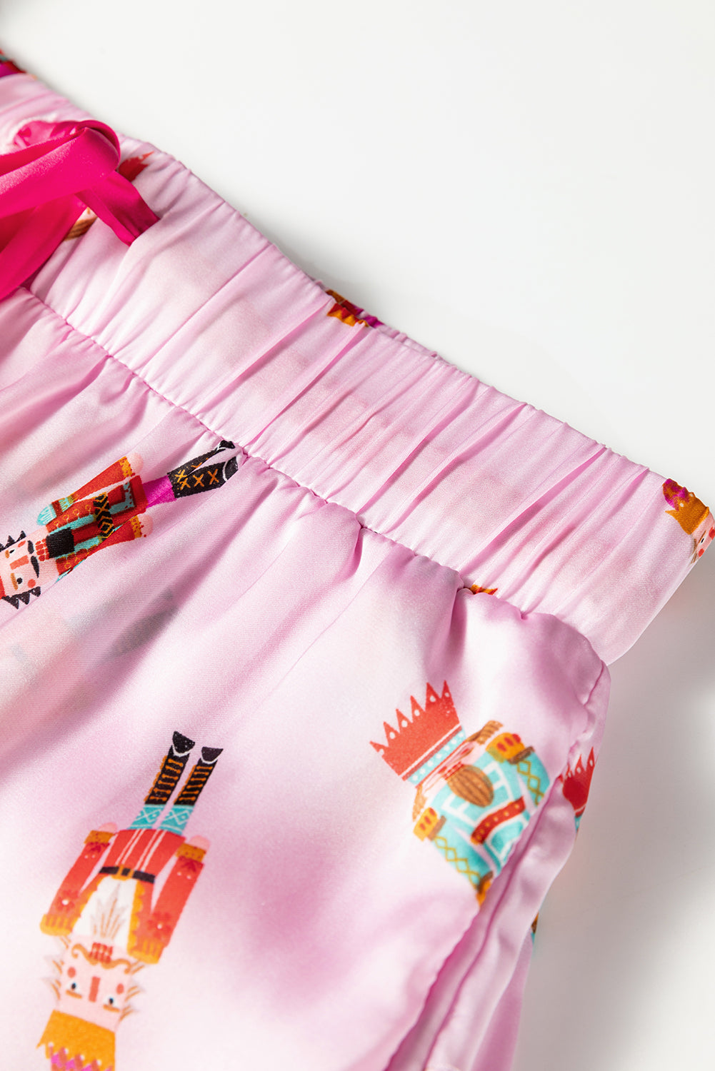 Nutcracker Contrast Trim Bow Tie Pajama Set