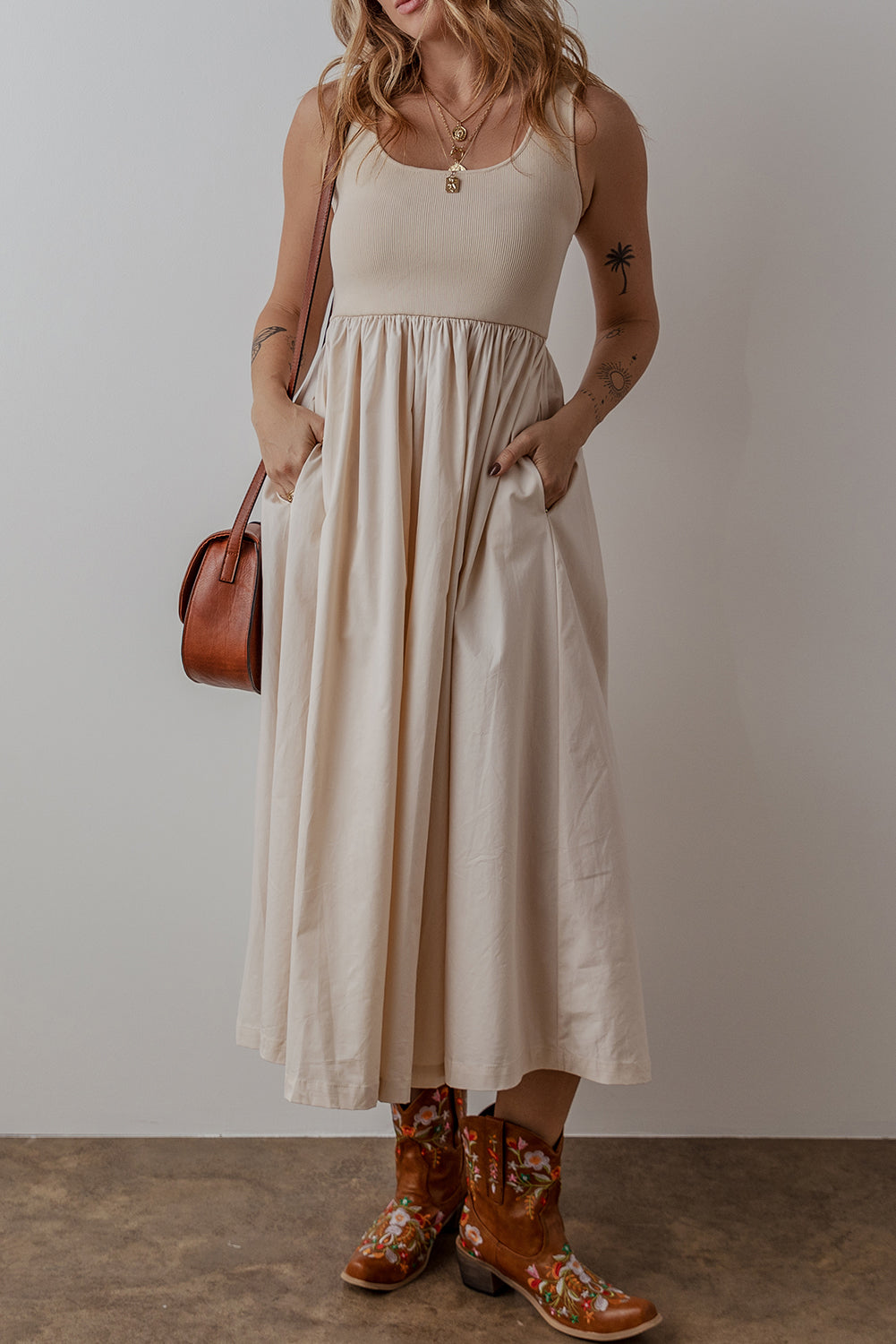 Solid Scoop Neck Ribbed Bodice Pleated Maxi Dress