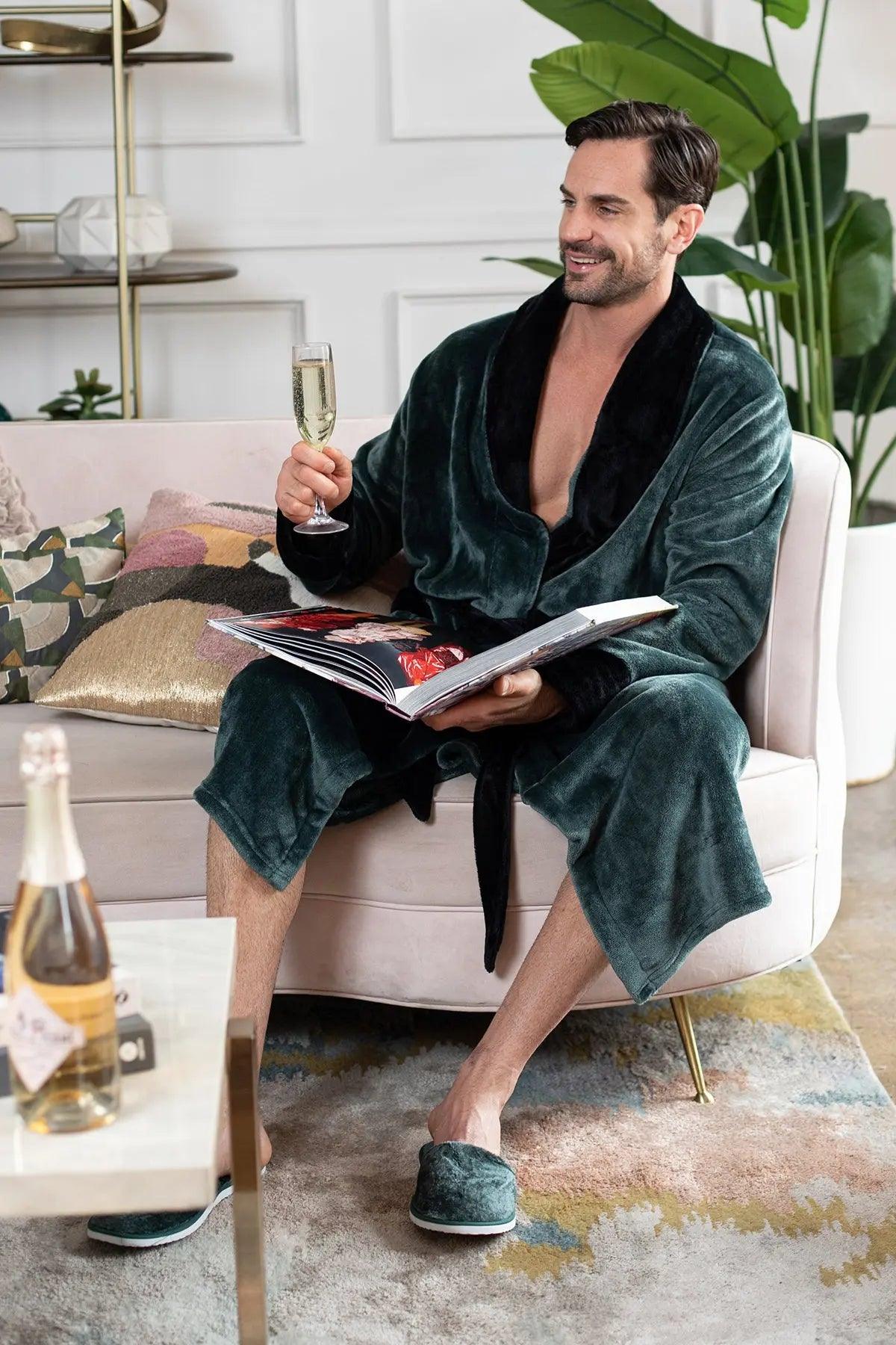 Cozy Mens Plush Robes – Built for Comfort, Designed to Last